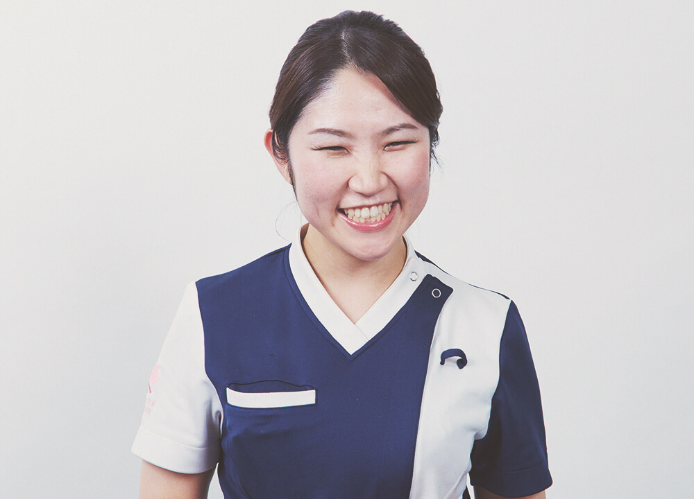 小山 くるみ